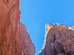 -天山神秘大峡谷