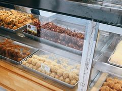 面包甜点陈列柜-鲍师傅糕点(五角场店)