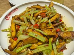 -建辉湖南土菜馆(南大街店)