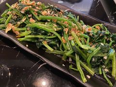 蒜香热拌菠菜-Let's Taipei 非常烘焙(太古里店)
