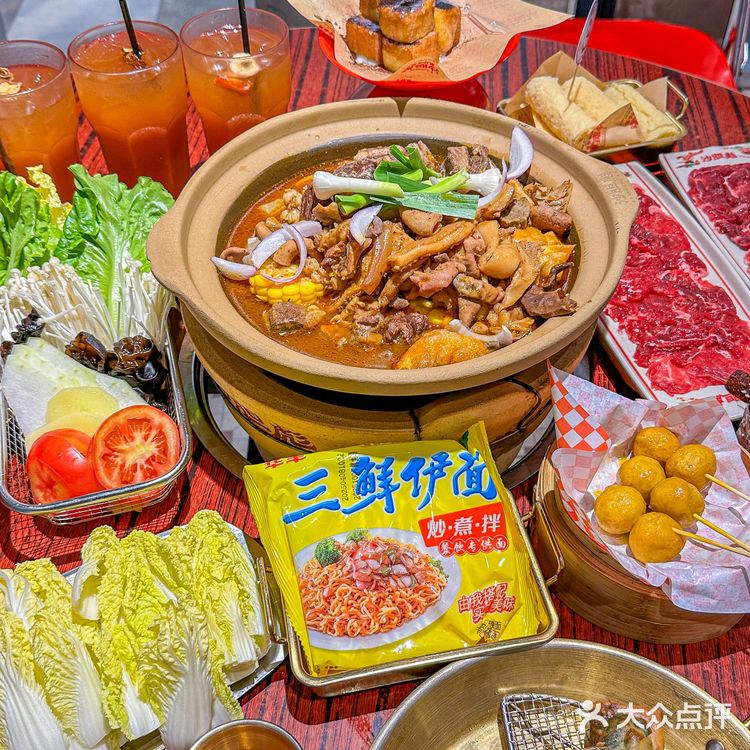 让我连吃三天的牛杂煲也太香了！！！