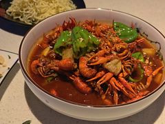 -红盔侠小龙虾(海宁银泰店)