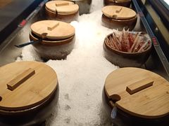 -呷哺呷哺(融创茂店)