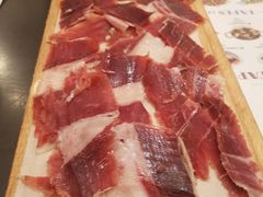 -Tapa Tapa