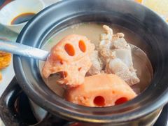 -莲餐厅·湖北菜·藕汤是头牌(愚园路店)