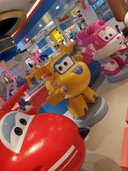 -乐多星球潮玩中心(沈阳嘉里城店)