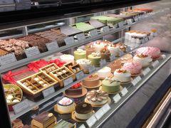 零售区-布歌东京(金融街购物中心店)