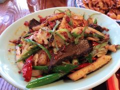 -柴窝堡22号辣子鸡·传承新疆菜