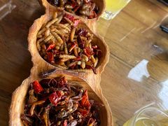 -隔壁老王·家常云南菜(花巷店)