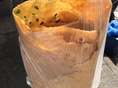 -正宗杂粮煎饼香软鸡蛋饼