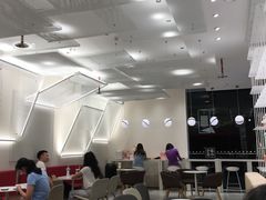 大堂-奈雪的茶(华侨城创意园店)