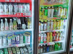 -全家便利店(新闸路二店)