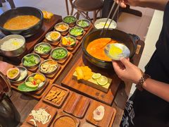 -银米·云南传统过桥米线(双廊黑金冠店)