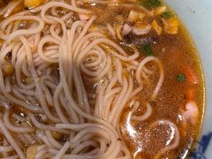 -兵哥豌豆面(雅颂居店)