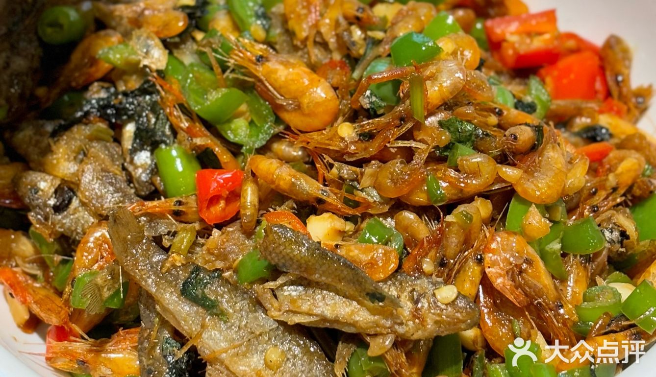 姐几个又来干饭了！发掘宝藏湘菜🥹