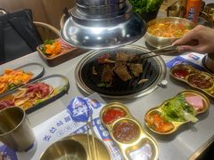 -金会长自助海鲜·烤肉(人民广场店)