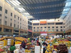 -三亚新鸿港水果一级批发市场