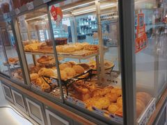 面包甜点陈列柜-BreadTalk面包新语·烘焙蛋糕(中华广场店)
