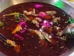 -蛙一刀·麻椒鱼火锅(金仙桥店)
