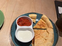 -耶里夏丽·丝路国际·新疆餐厅(浦东区东方路店)