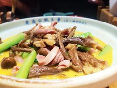 鹿茸菌煨猪肚-吃饭皇帝大土家民族菜(正大广场店)
