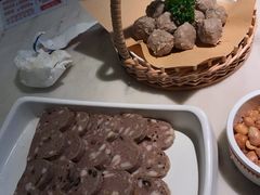 -左庭右院鲜牛肉火锅(浦江欢乐颂店)