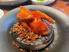 贡椒脆皮玻璃乳鸽-许家菜(望江店)