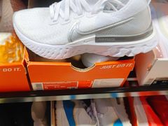 -上品折扣(回龙观店)