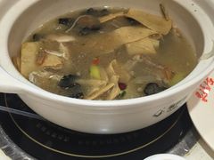 -泉福居酱骨头自助广场(南大街商业步行街店)