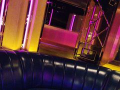 -温莎KTV(珠江路店)