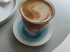 flat&nbsp;White-UNIUNI(凯瑟琳广场店)