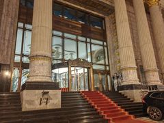 -碧中海汤泉汗蒸酒店