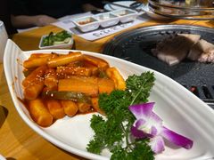 -唯成•韩国炭火烤肉 유성고기