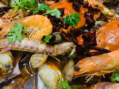 -老东镇啤酒屋海鲜加工·蒸汽海鲜·海鲜烧烤(台东店)