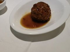 蛋黄狮子头-金春禧·鲁菜海鲜(延吉路万达店)