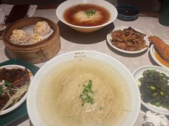 -松鹤面馆·古法焖肉面(观前店)