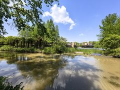 -上海怡沁园度假酒店