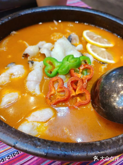 香巴拉云南餐厅(华莱坞店)图片