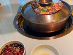-润园四季椰子鸡火锅(卓越INTOWN店)