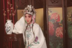-华韵京剧摄影(洋桥角门东店)