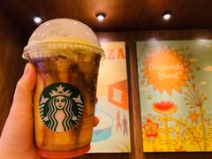 -星巴克臻选(成都环球乐天店)