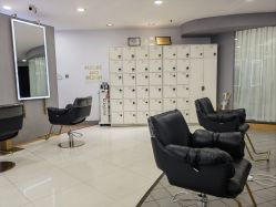 点击看大图 -八佰伴8008星级形象店