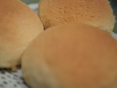 酥皮叉烧焗餐包-逸东轩(香港逸东酒店)