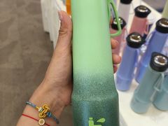 -上海跨国采购会展中心
