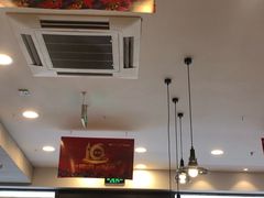 -康师傅私房牛肉面(马泉营奥莱店)