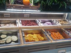 -金滏山烤肉·海鲜·火锅自助餐厅(襄阳万达店)