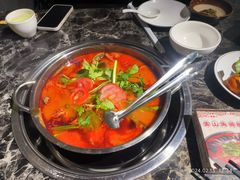 -雷山鱼酱酸汤鱼·酸汤牛肉(花果园T1区店)