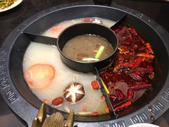 -重庆德庄火锅(体育中心店)