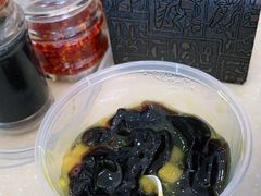 -龙记桂林米粉(财满街店)