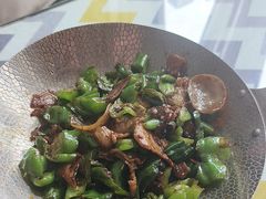 -咖啡人·融合餐厅(万达环宇店)